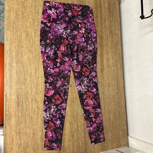 Lululemon like new swift speed high rise tight cinch waist pocket leggings - Picture 9 of 16